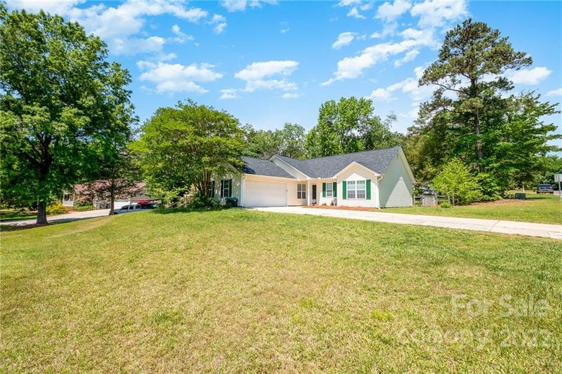 1313 Solitaire Ct, Monroe, NC 28112