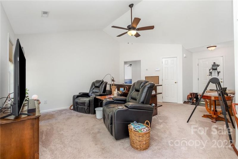 1313 Solitaire Ct, Monroe, NC 28112
