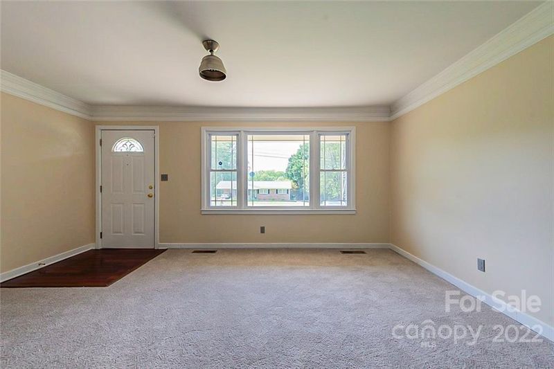 4106 Greenhaven Ln, Gastonia, NC 28056
