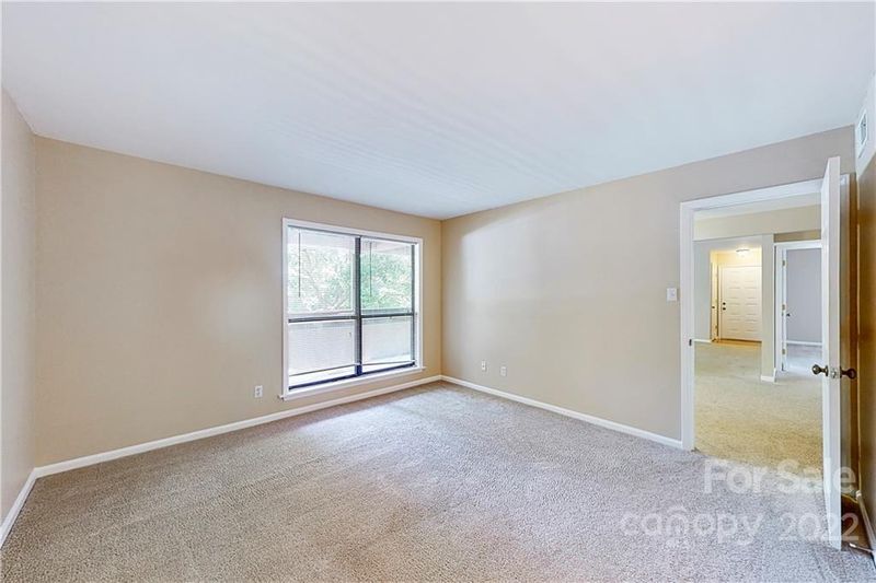 5724 Dockside Dr, Charlotte, NC 28227