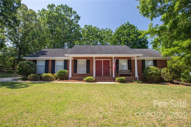 209 Falling Tree Ln, Monroe, NC 28112