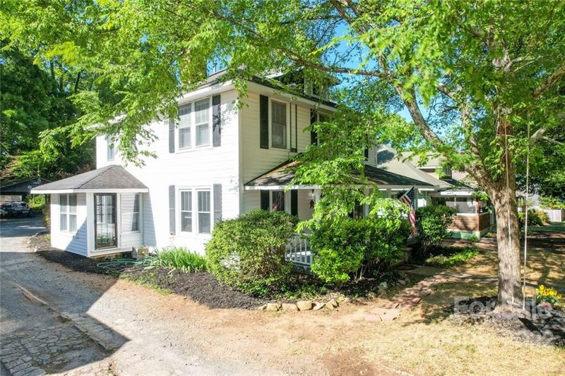 205 Mcgill Ave NW, Concord, NC 28025