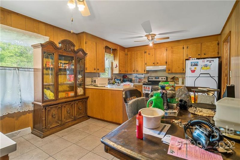 961 Anderson Dr, Lancaster, SC 29720