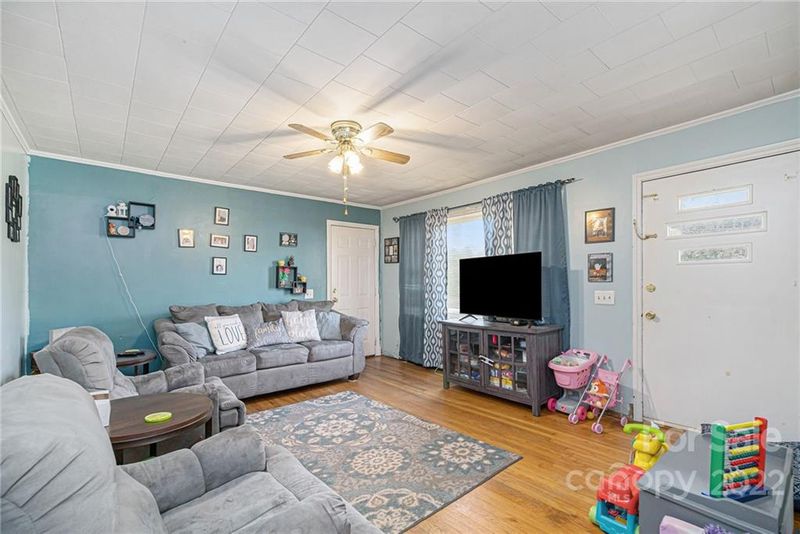 3000 Hickory Grove Rd, Gastonia, NC 28056