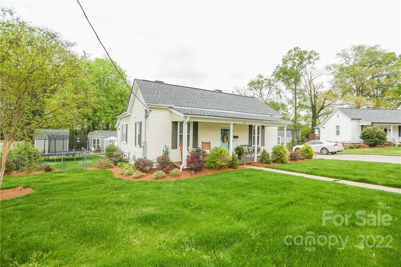 511 Martin Cir, Kannapolis, NC 28081
