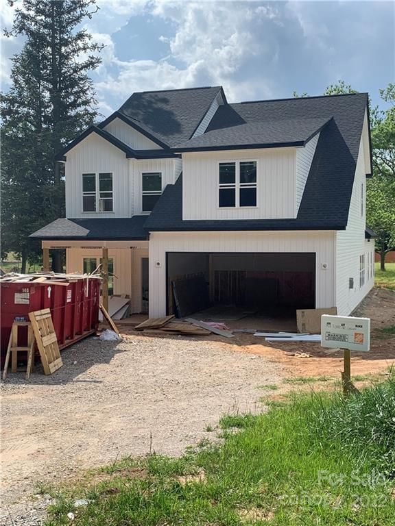 2907 Forbes Rd, Gastonia, NC 28056