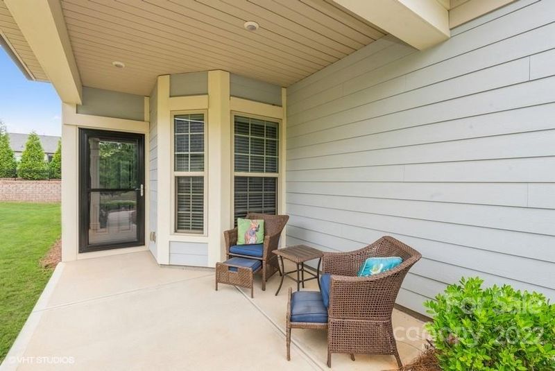 182 Cherrytree Dr, Fort Mill, SC 29715