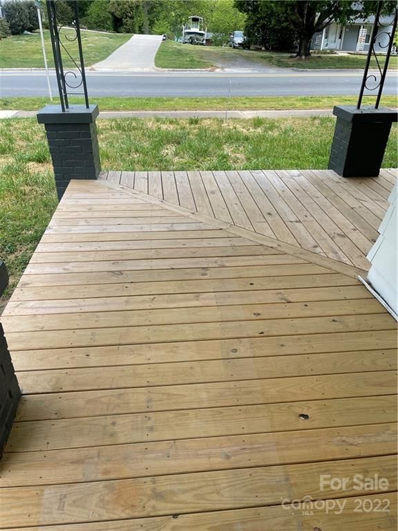 529 Grove St, Lincolnton, NC 28092