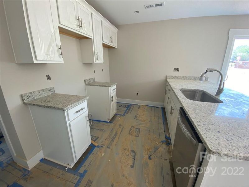209 S Gregory St, Lancaster, SC 29720