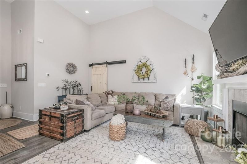 4868 Slanting Bridge Rd, Sherrills Ford, NC 28673