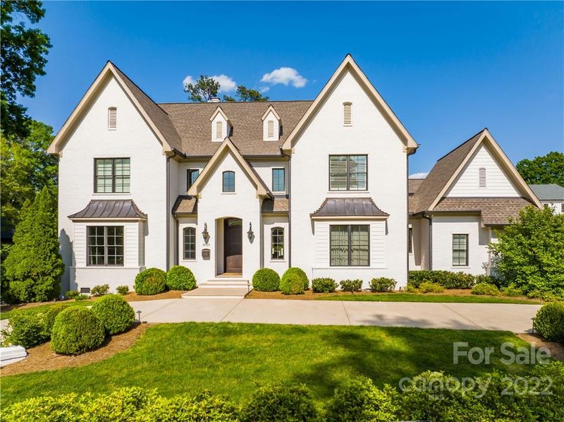 3525 Foxcroft Rd #1, Charlotte, NC 28211