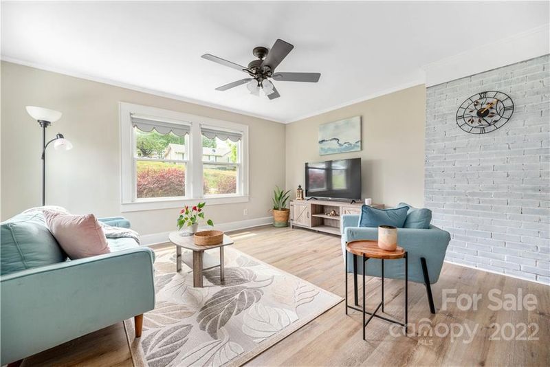 710 8th St, Kannapolis, NC 28081