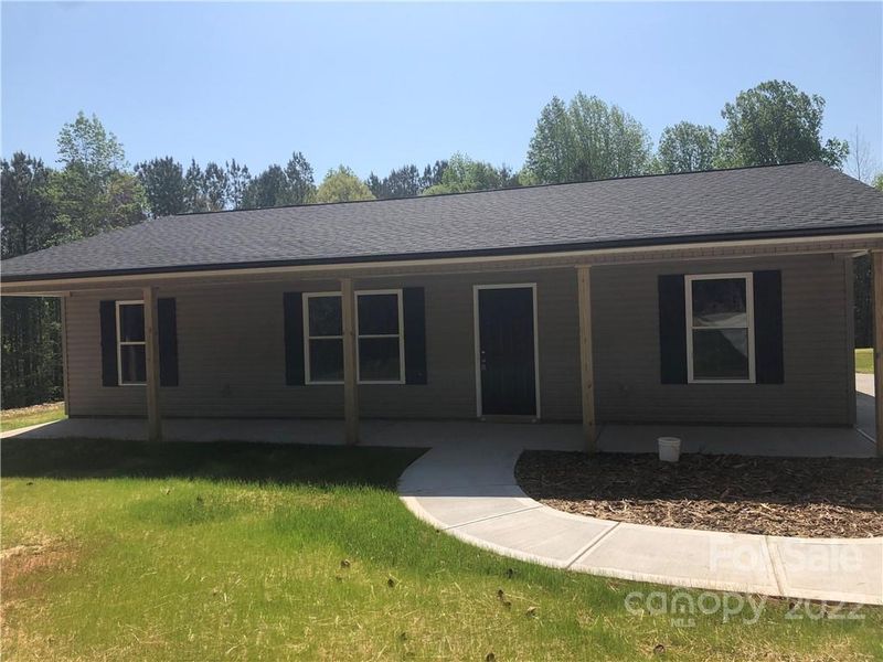 1469 Lawrence Rd, Clover, SC 29710