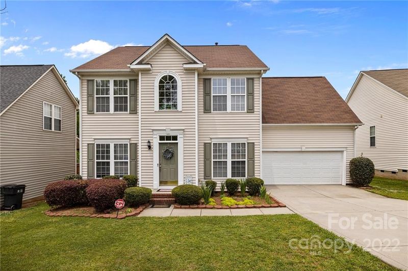 11831 Guildhall Ln, Charlotte, NC 28213
