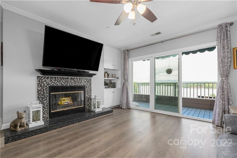 9709 Emerald Point Dr #5, Charlotte, NC 28278