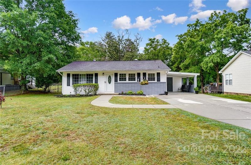 1500 Ontario Dr #4, Kannapolis, NC 28083