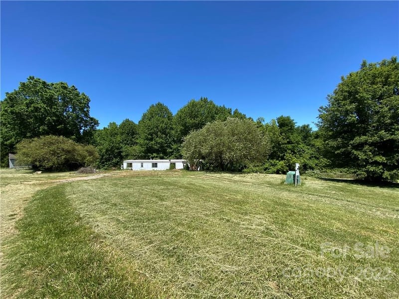 124 Homeview Dr, Cleveland, NC 27013