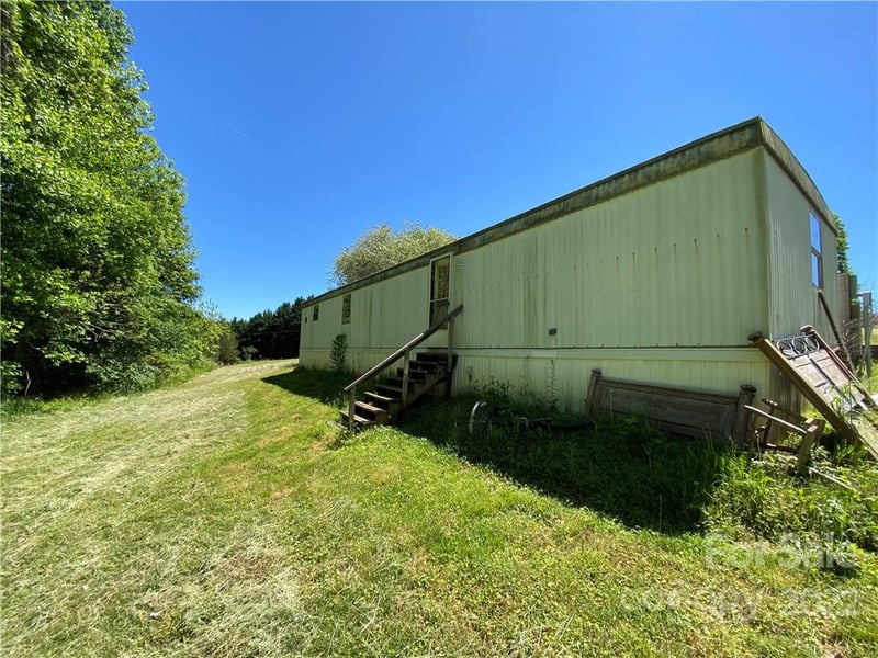 124 Homeview Dr, Cleveland, NC 27013