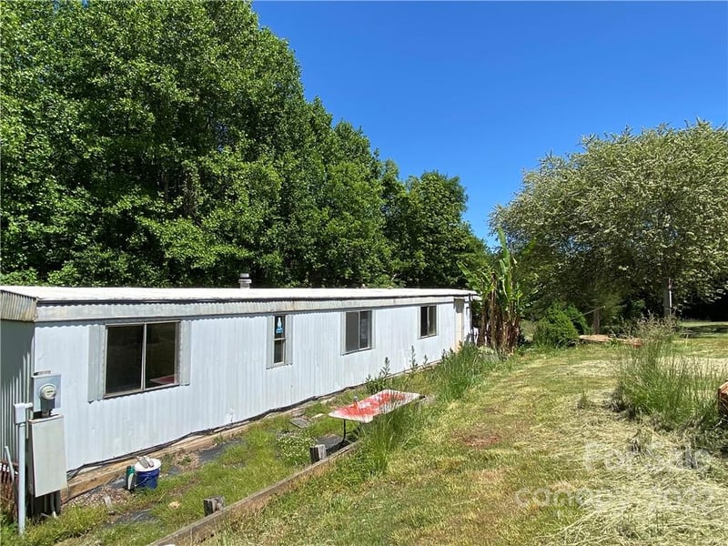 124 Homeview Dr, Cleveland, NC 27013