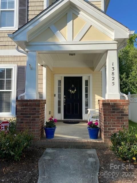 13825 Connell Green Dr, Charlotte, NC 28213