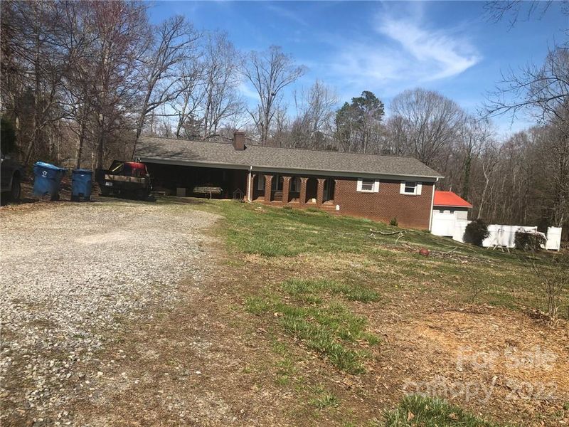 1306 Morehead St, Conover, NC 28613