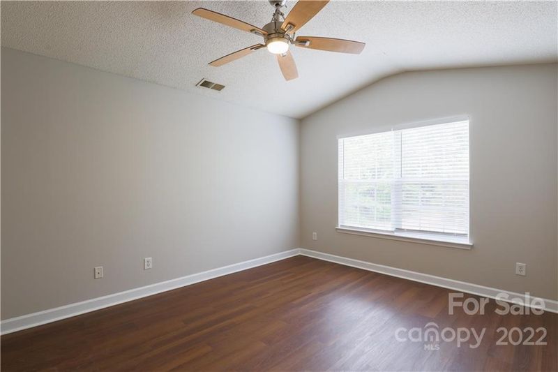 407 Oak Crest Dr, Clover, SC 29710