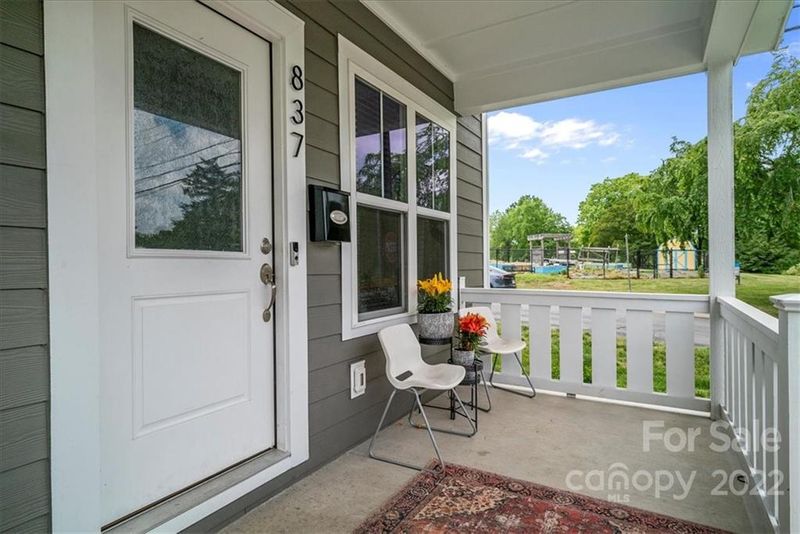 837 Holland Ave, Charlotte, NC 28206