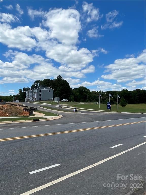 2108 Stallings Rd, Matthews, NC 28104