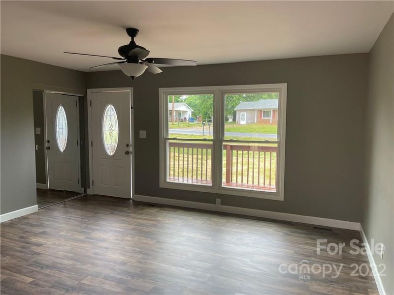 5489 Bryan Ln, Hickory, NC 28602