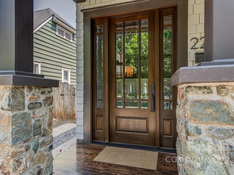 2219 Sarah Marks Ave, Charlotte, NC 28203