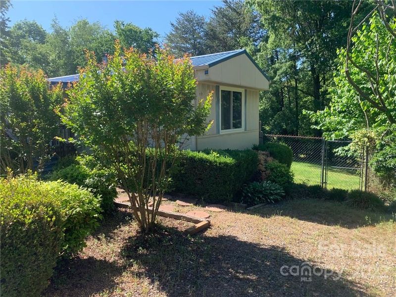 4084 Fallen Pine Rd, Sherrills Ford, NC 28673