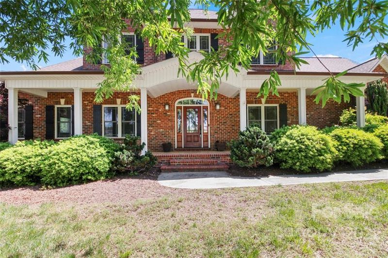 9196 Sherrills Ford Rd, Terrell, NC 28682