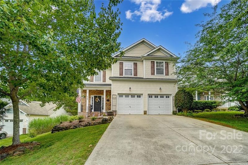 10102 Old Carolina Dr, Charlotte, NC 28214