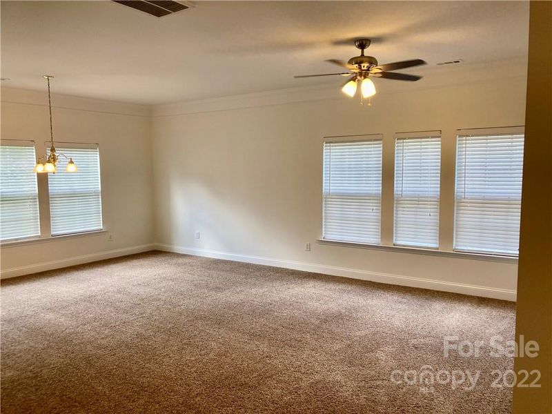7009 Evanton Loch Rd, Charlotte, NC 28278