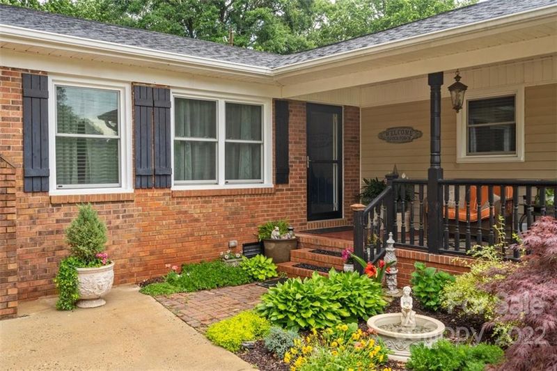 6 Columbine Cir #18, Belmont, NC 28012