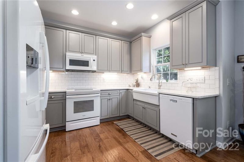 102 Kinderston Dr, Davidson, NC 28036