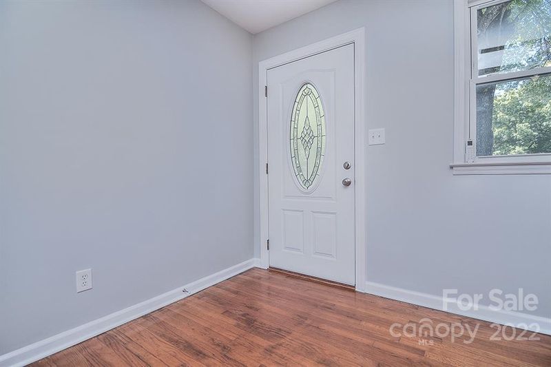 990 22nd St, Hickory, NC 28601