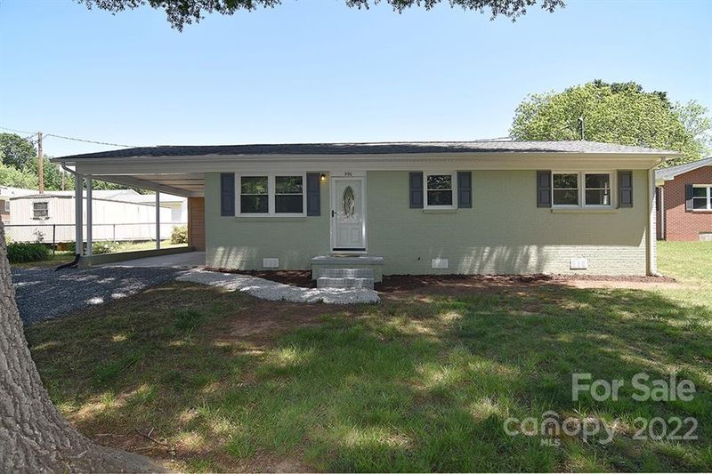 990 22nd St, Hickory, NC 28601