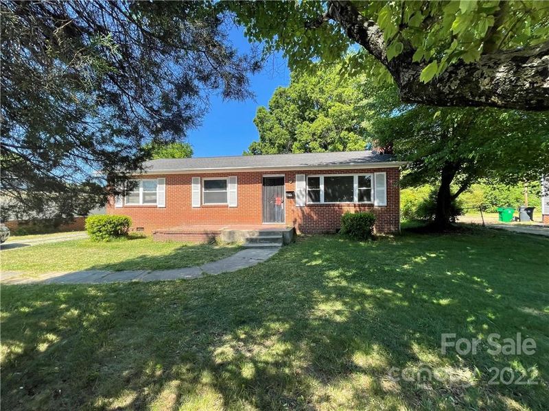 814 Eastway Dr, Charlotte, NC 28205