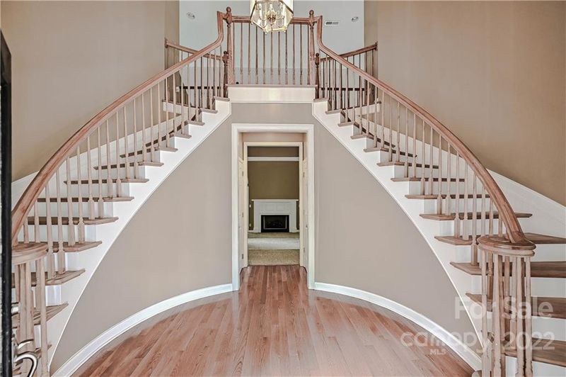 6430 Waters Edge Dr, Midland, NC 28107