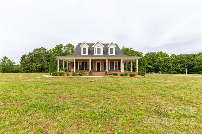 2510 Potter Rd, Heath Springs, SC 29058