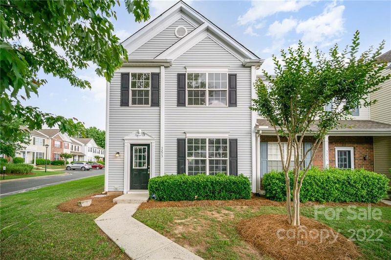 3273 Mannington Dr, Charlotte, NC 28270