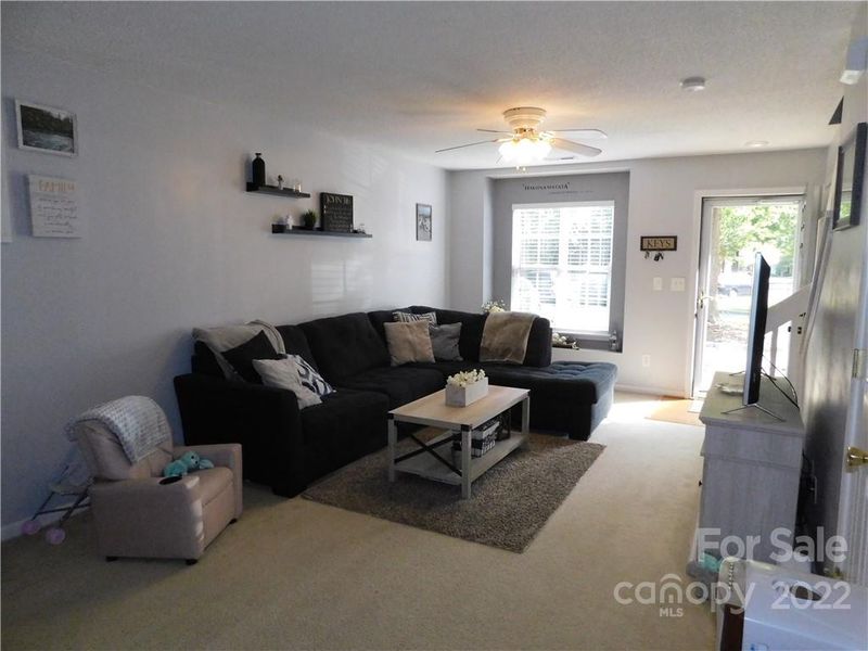 11536 Briddle Hall Ct, Charlotte, NC 28214