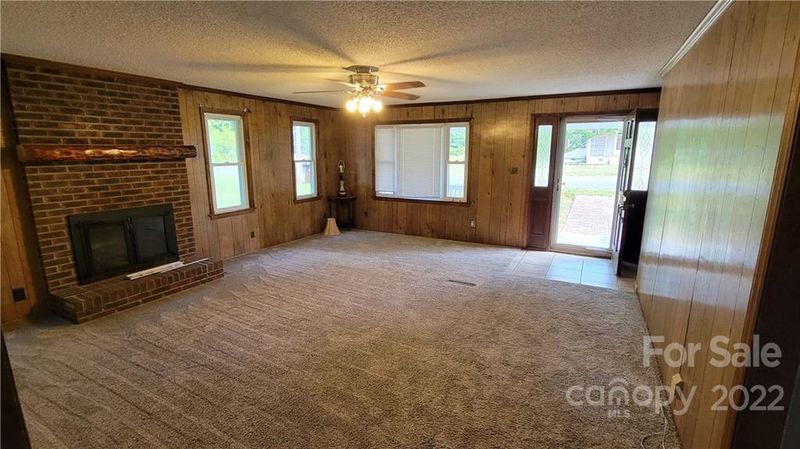 706 E 23rd St, Kannapolis, NC 28083