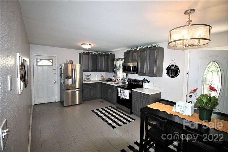210 Payne Rd, Bessemer City, NC 28016