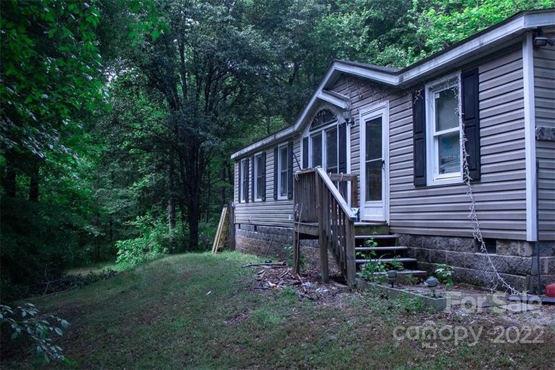 8138 Longbriar Dr, Kannapolis, NC 28081