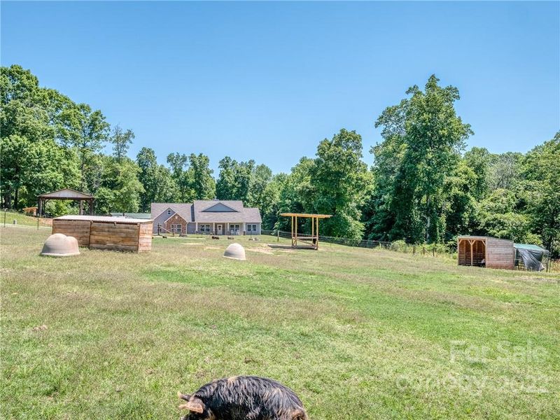 158 Propst Rd, Dallas, NC 28034