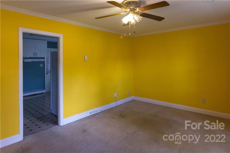 300 Arrowood Rd, Charlotte, NC 28217