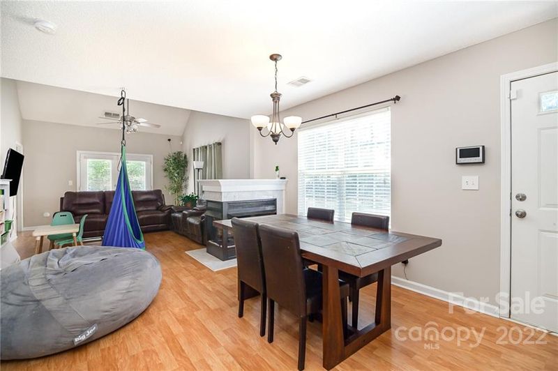 10632 Greyhound Dr, Charlotte, NC 28269