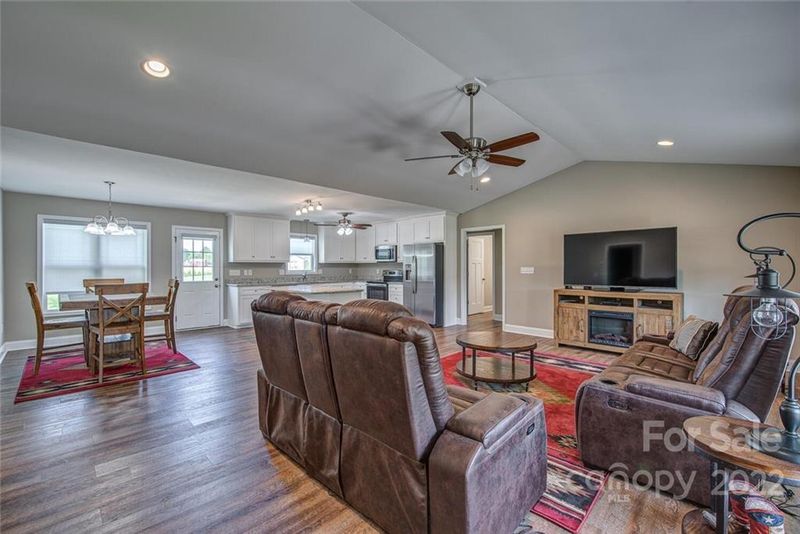 3019 Brody Ln, Maiden, NC 28650